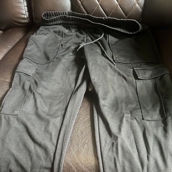 design in italy jogger pants - Picture 2 of 5